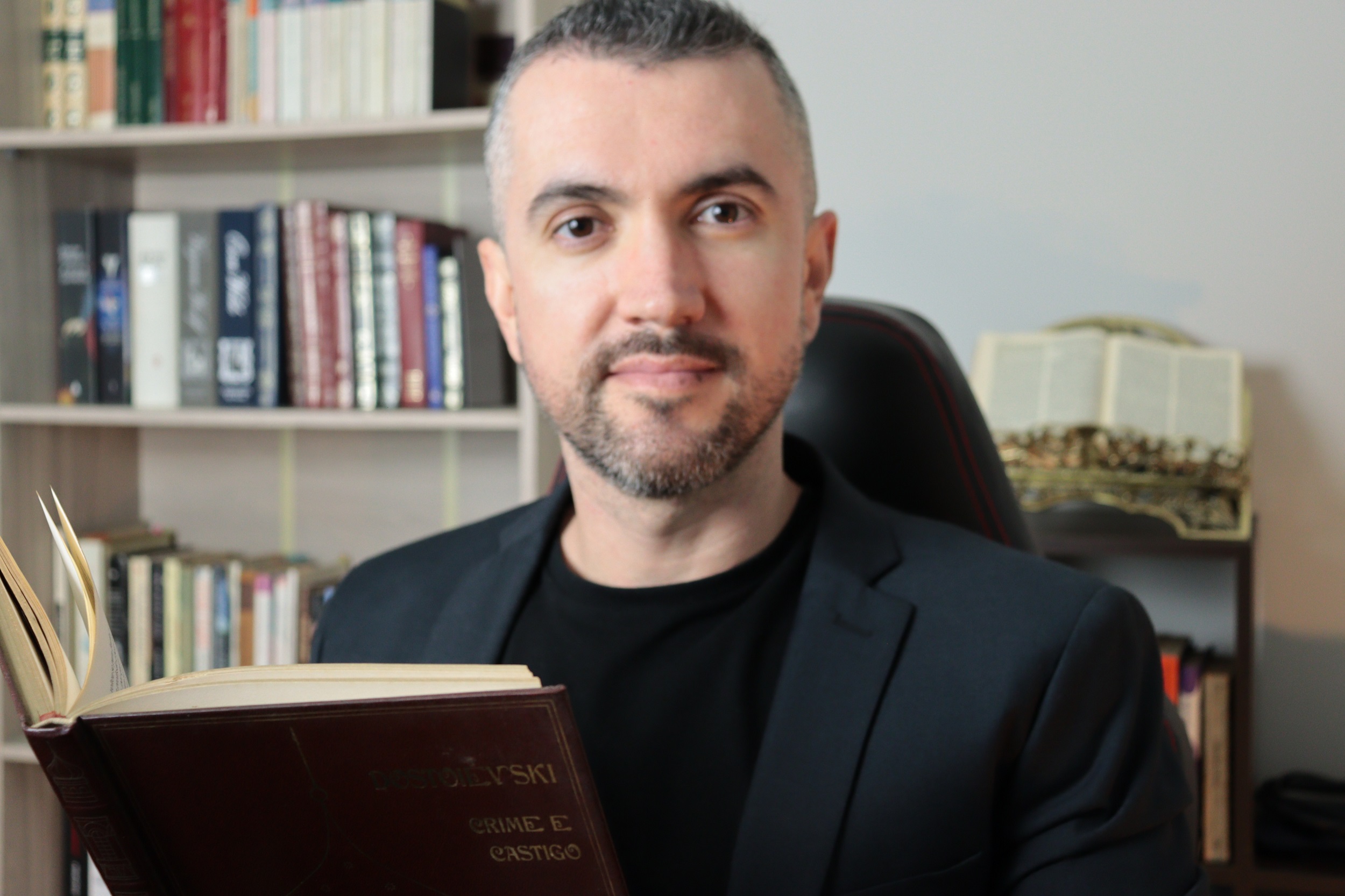 Professor Derek Noble